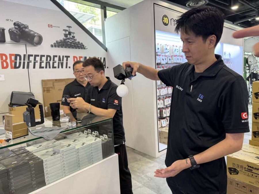 20240121 Product Training with Local Dealers in Singapore